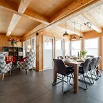 Chalet The Laerch